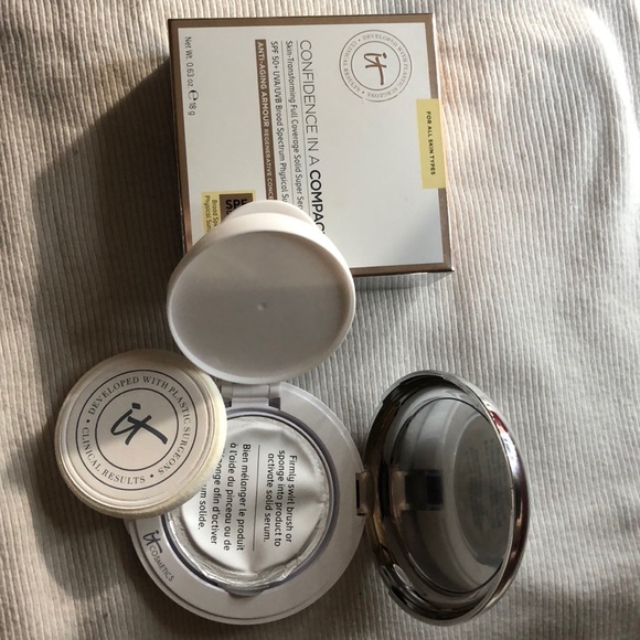 Make up - Picture 2 of 4